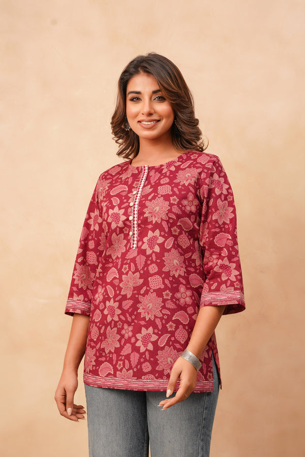 MAROON FLORAL SHORT TOP