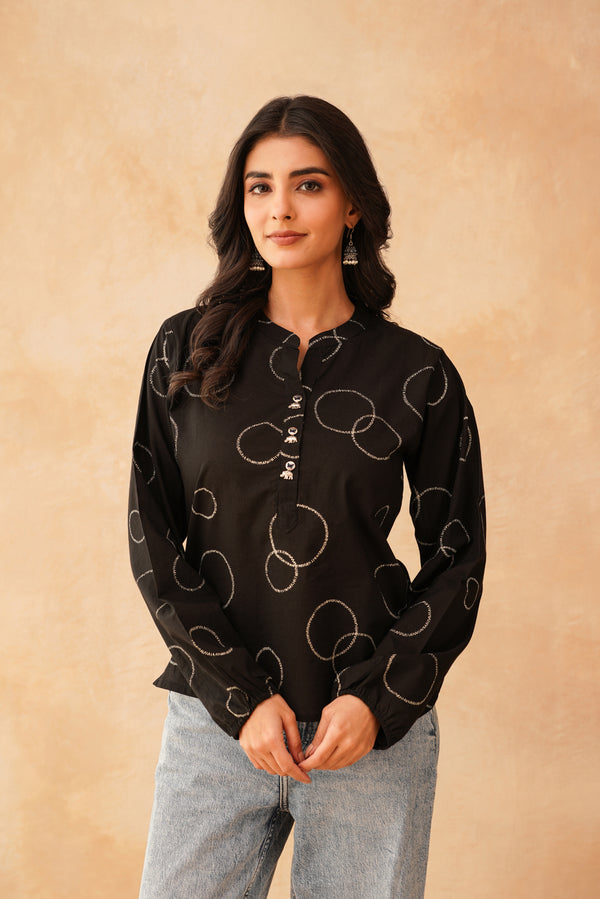 Black Circular Everyday Top